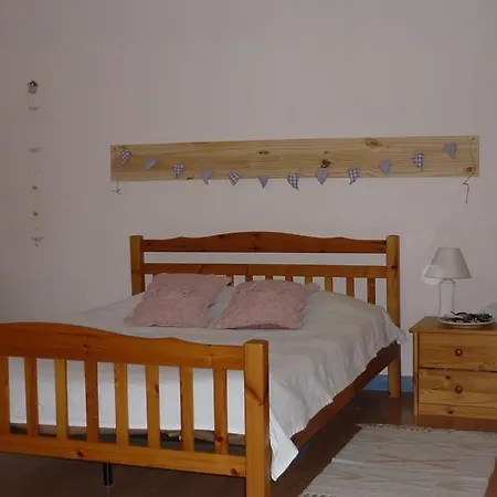 Meublé De Tourisme Le Gilliard Hébergement de vacances Chavanges